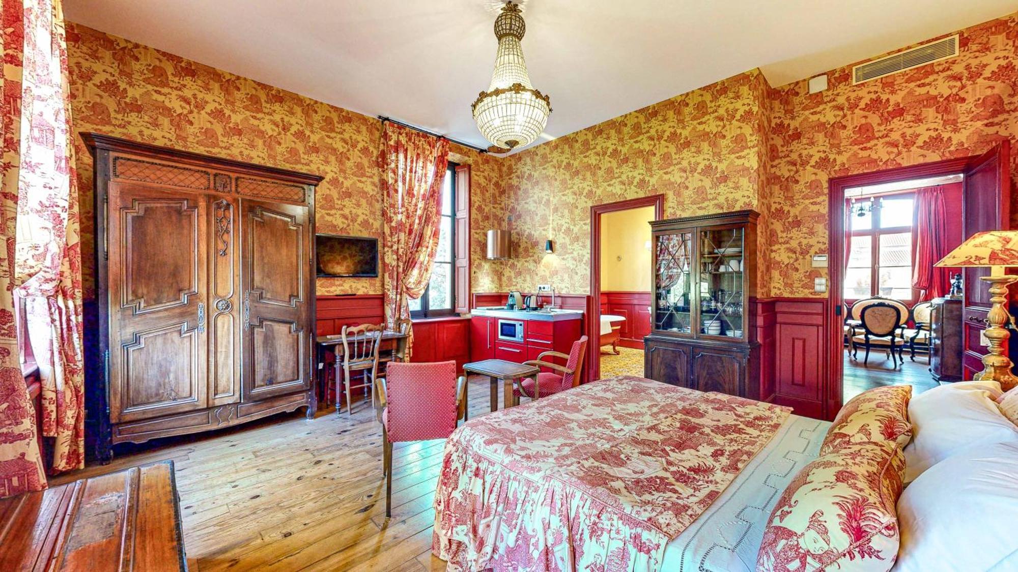 Demeure Saint Louis Historic Manor, City 700M, Parking,A C,Clim,Wifi, Heated Pool, City View Carcassonne Exterior foto
